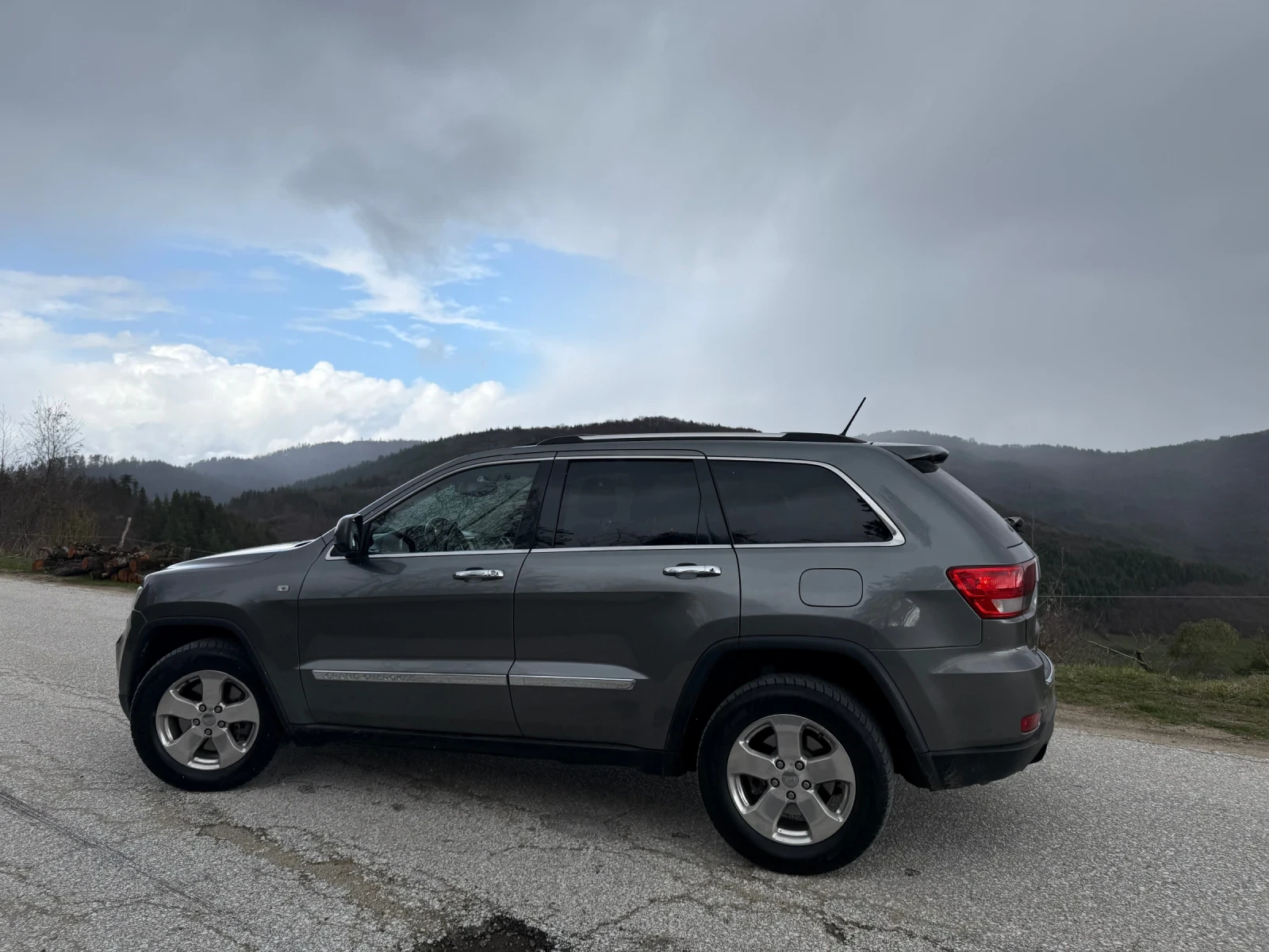 Jeep Grand cherokee  - изображение 5