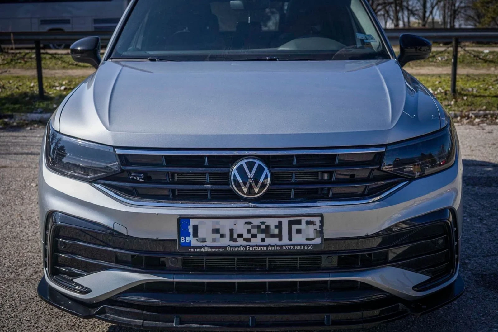 VW Tiguan R-Line, снимка 7 - Автомобили и джипове - 54152246