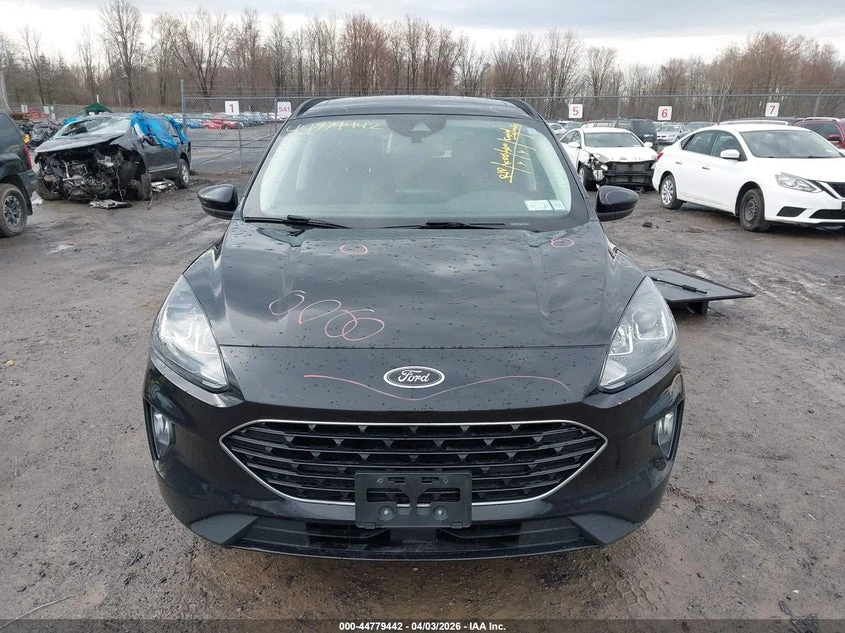 Ford Escape 2.0l Sel, снимка 12 - Автомобили и джипове - 54314533