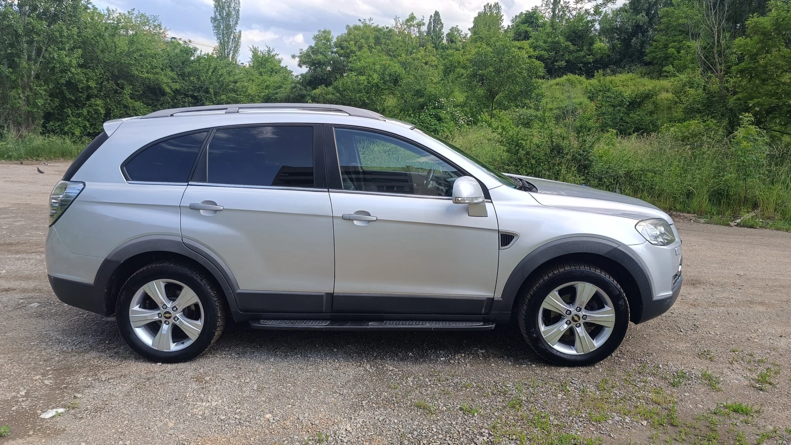 Chevrolet Captiva LT + 4х4 + NAVI + CAM + 7 МЕСТА, снимка 6 - Автомобили и джипове - 54813226
