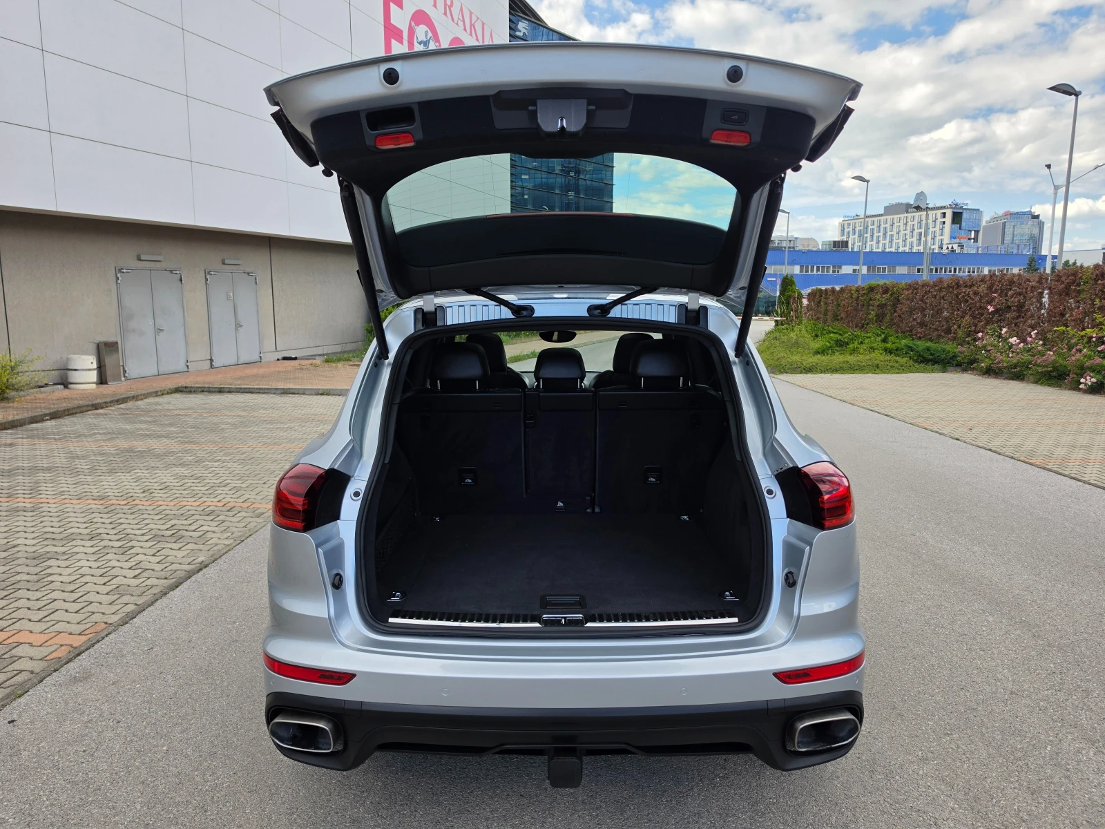 Porsche Cayenne PLATINUM EDITION FACELIFT BOSE PANORAMA, снимка 6 - Автомобили и джипове - 54916667