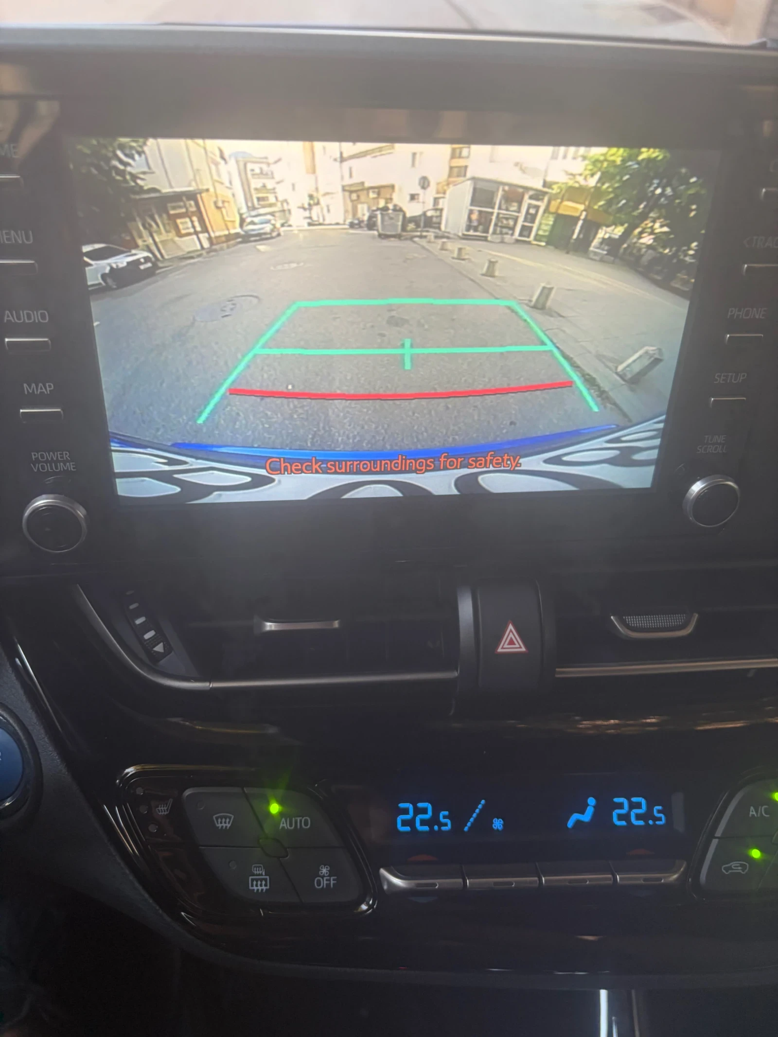 Toyota C-HR 1.8  122 ks, снимка 11 - Автомобили и джипове - 55729841