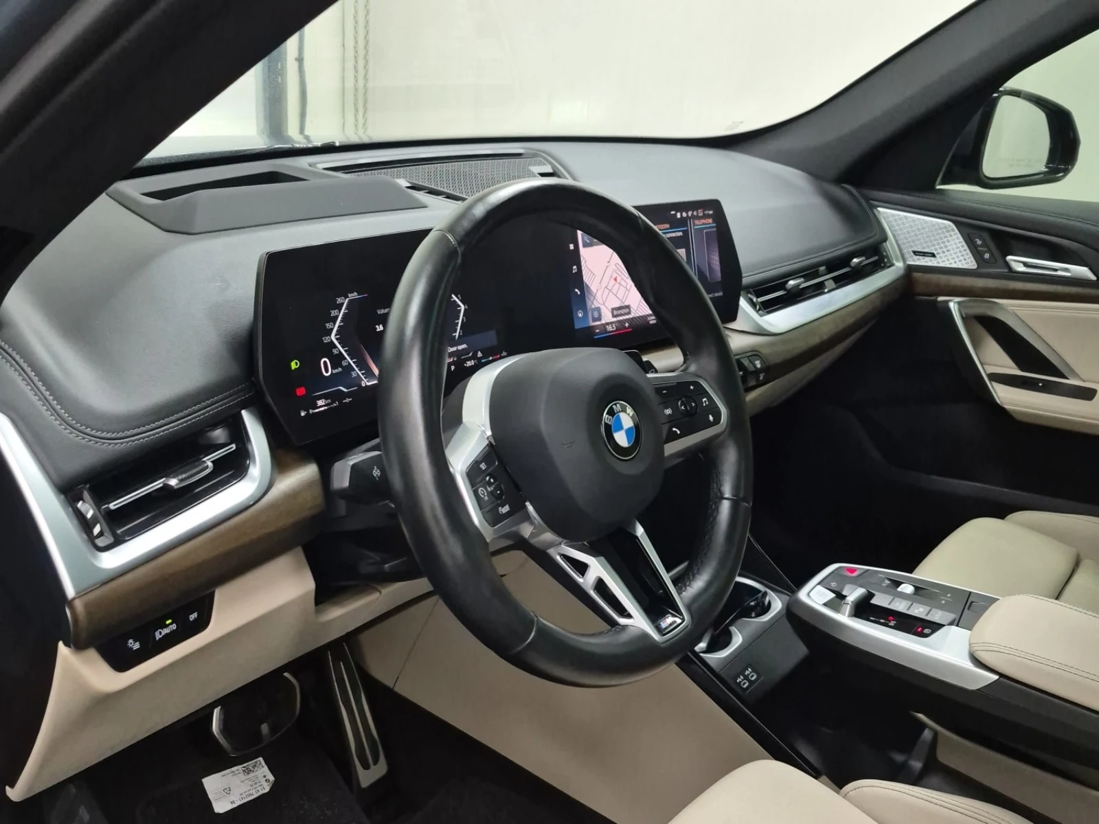 BMW X1 * xDrive28i * АВТОКРЕДИТ БЕЗ ПЪРВОНАЧАЛНА ВНОСКА, снимка 9 - Автомобили и джипове - 55900592
