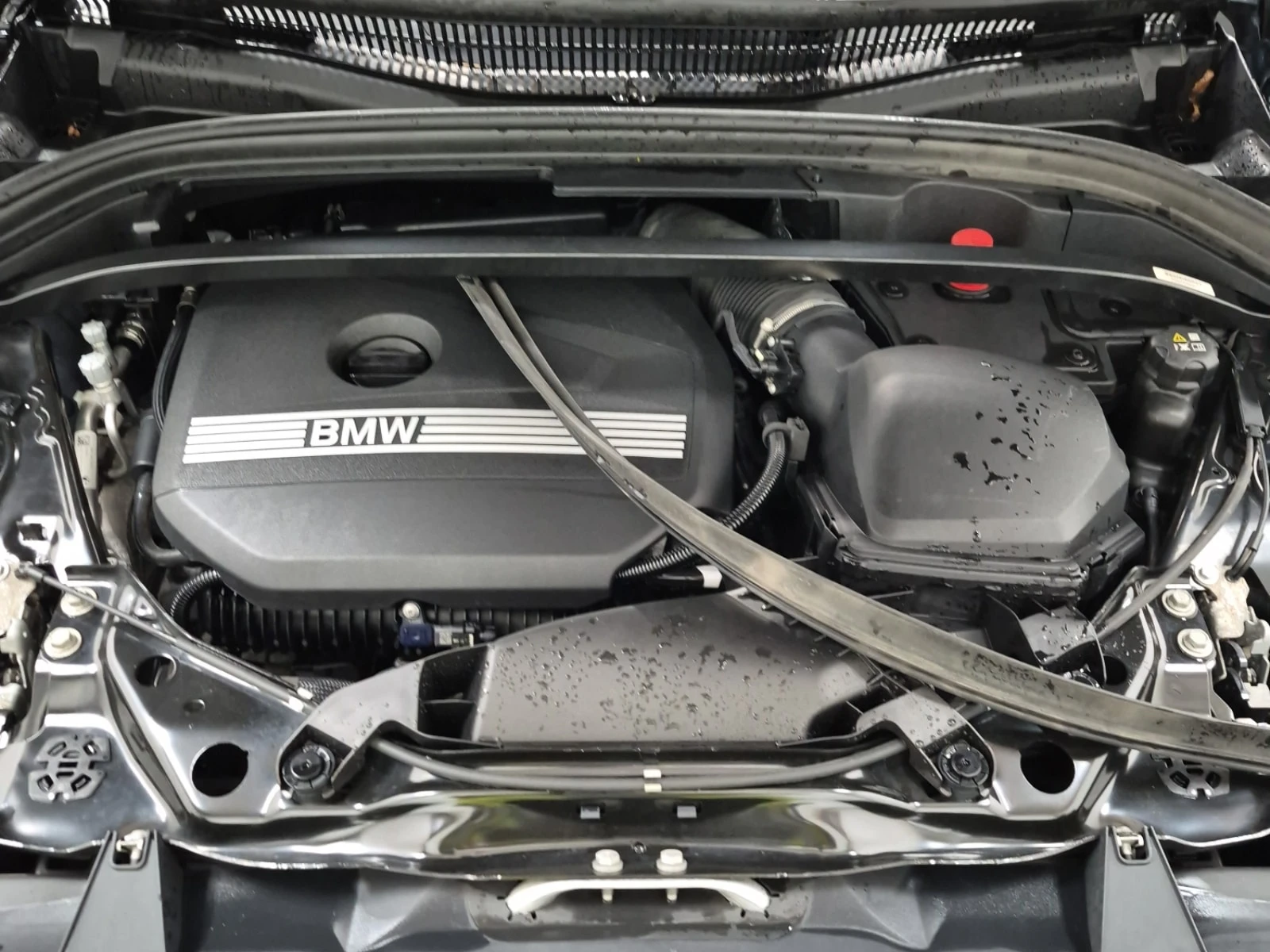 BMW X1 * xDrive28i * АВТОКРЕДИТ БЕЗ ПЪРВОНАЧАЛНА ВНОСКА, снимка 17 - Автомобили и джипове - 55900592