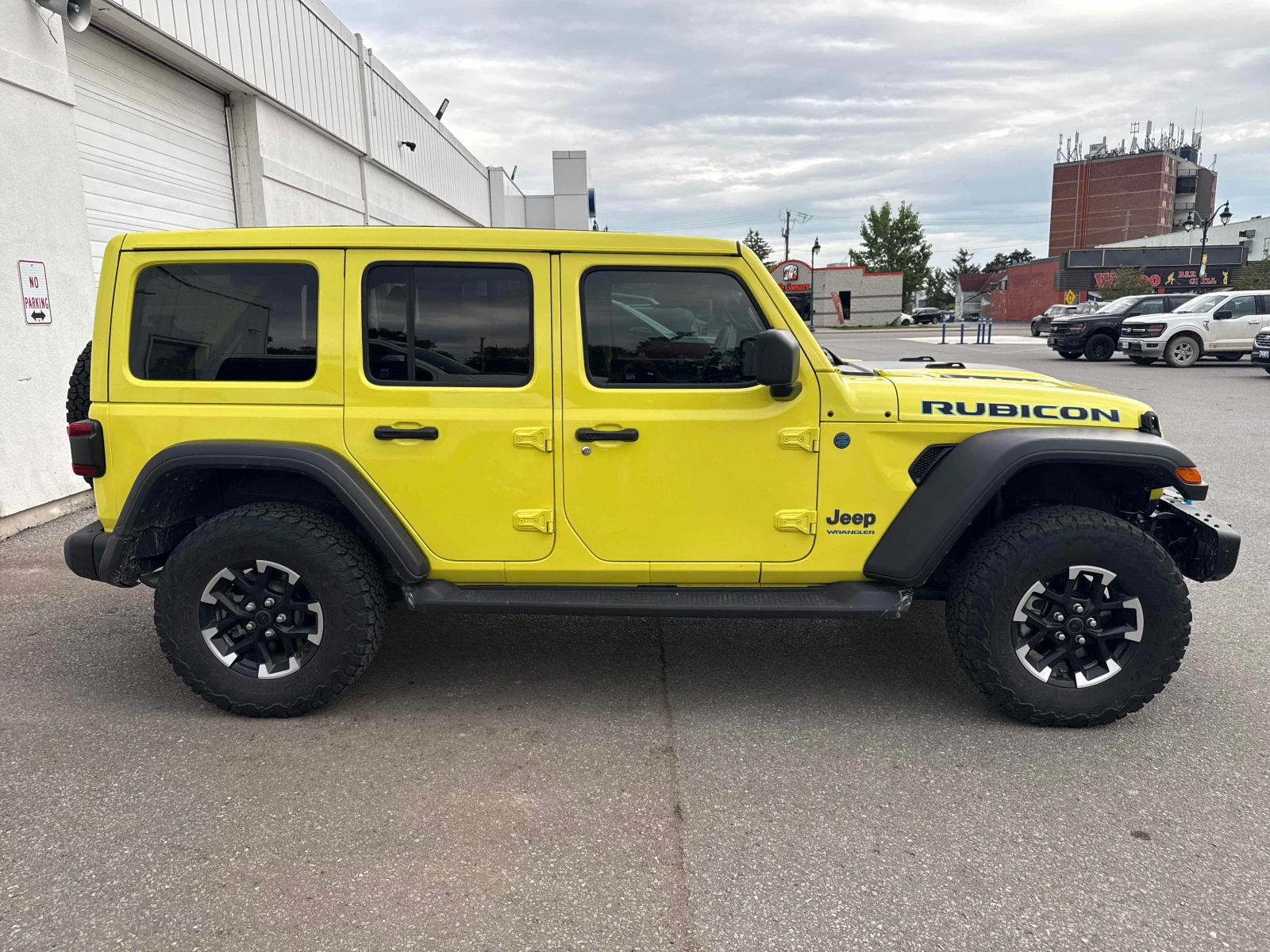 Jeep Wrangler * Rubicon * CARFAX * ОПЦИЯ ЗА ФИНАНСИРАНЕ, снимка 3 - Автомобили и джипове - 56127468