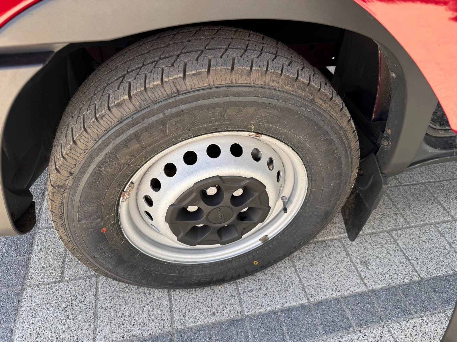 Iveco Daily 35-180 3.0HPI   Euro 6b | Mobile.bg   16