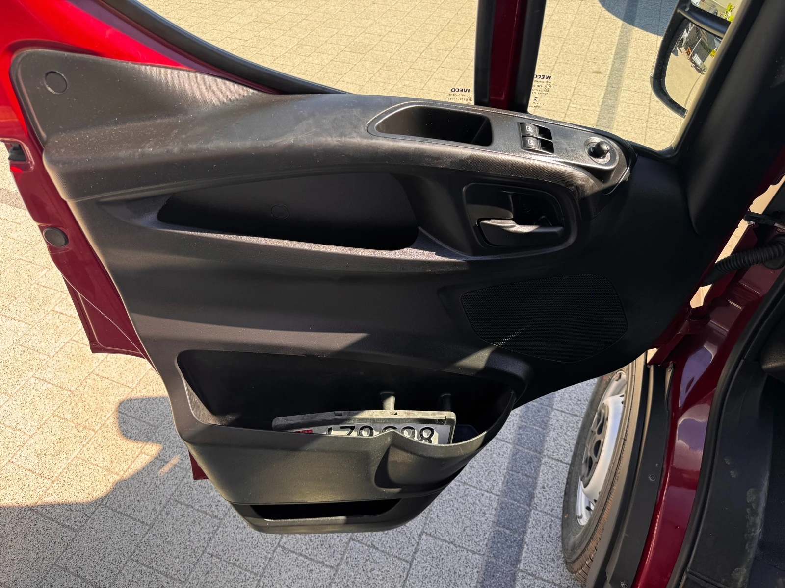 Iveco Daily 35-180 3.0HPI   Euro 6b | Mobile.bg   14