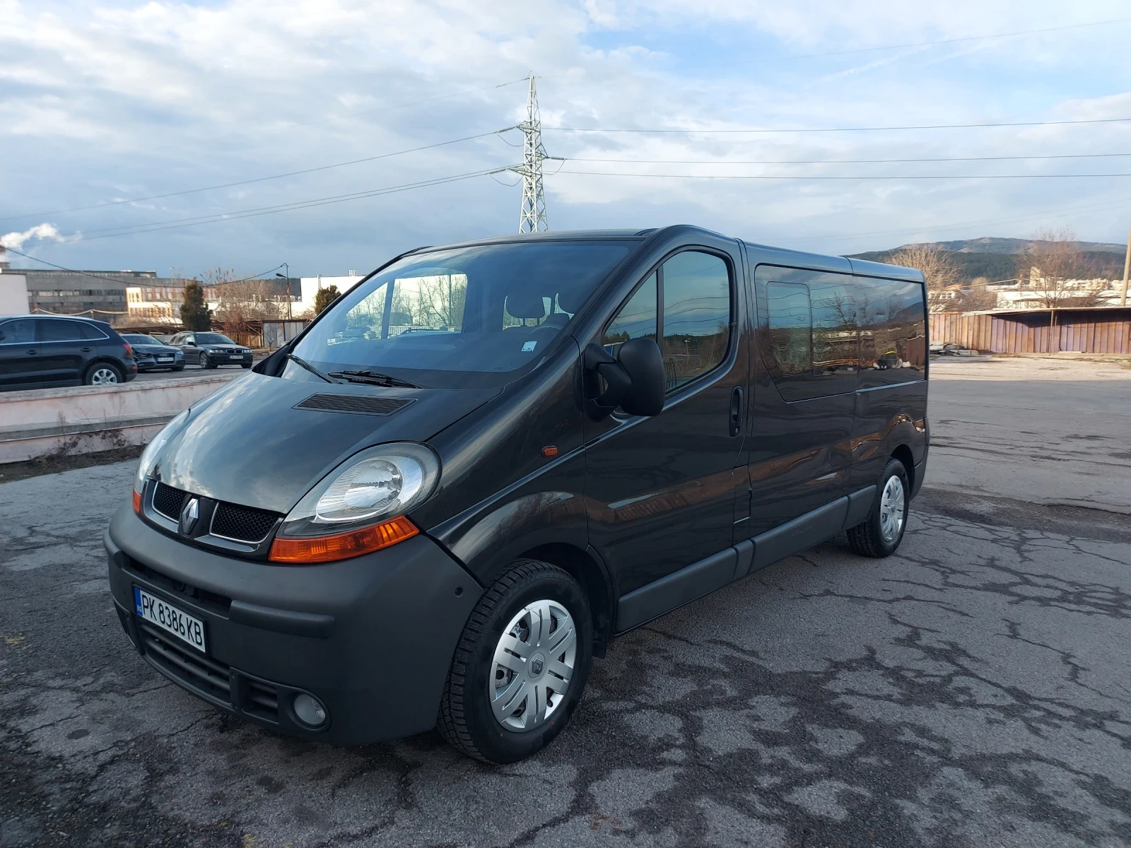 Renault Trafic 2.5 TDI - изображение 3