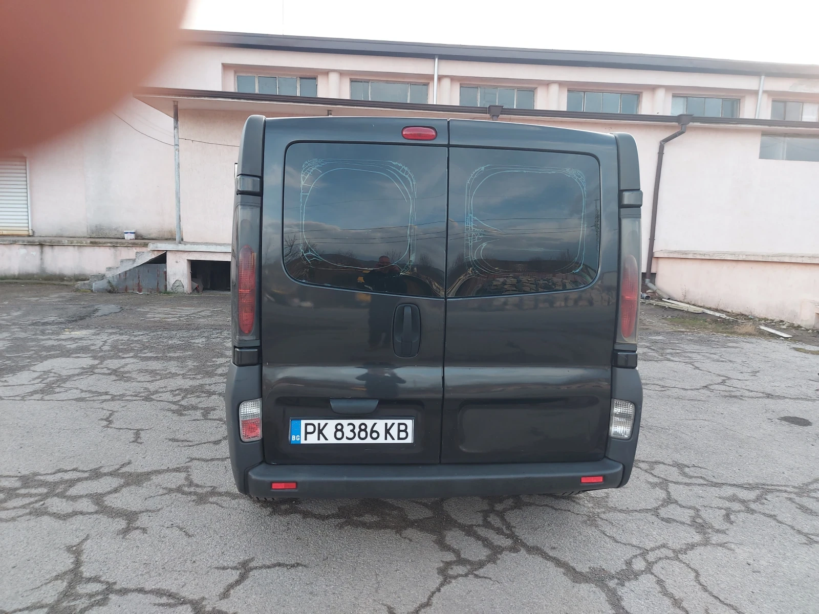Renault Trafic 2.5 TDI - изображение 6