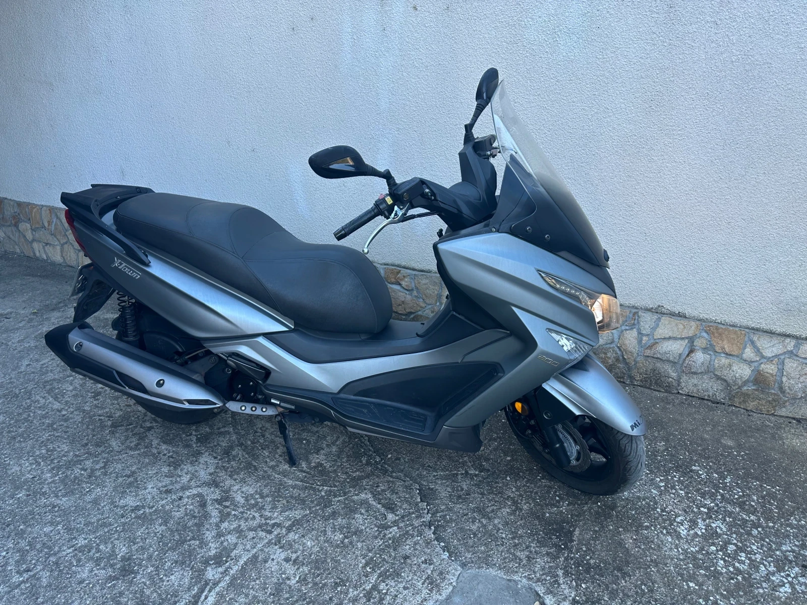 Kymco Downtown 300 - изображение 3