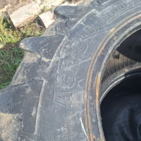 Гуми, снимка 2