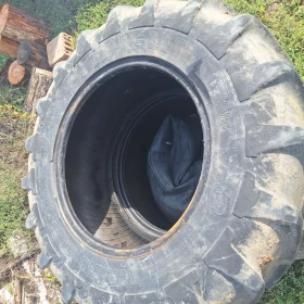 Гуми, снимка 5