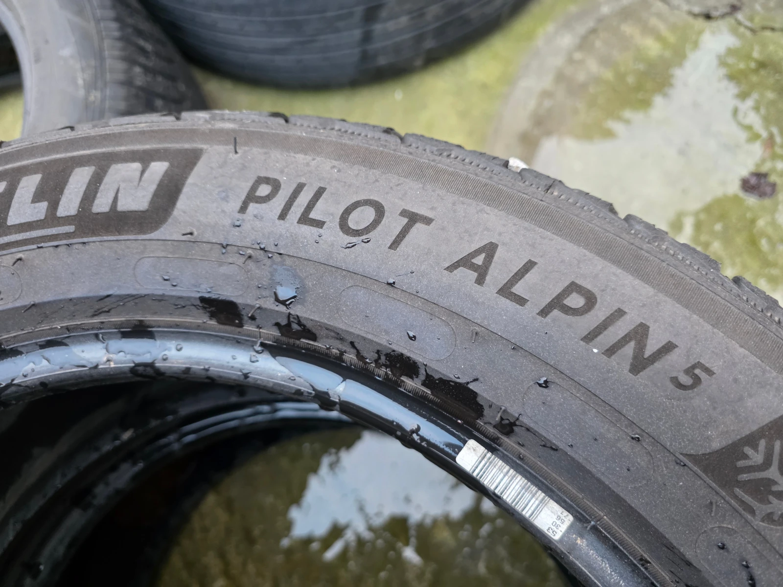 ���� 225/55R18 | Mobile.bg � ����������� 10