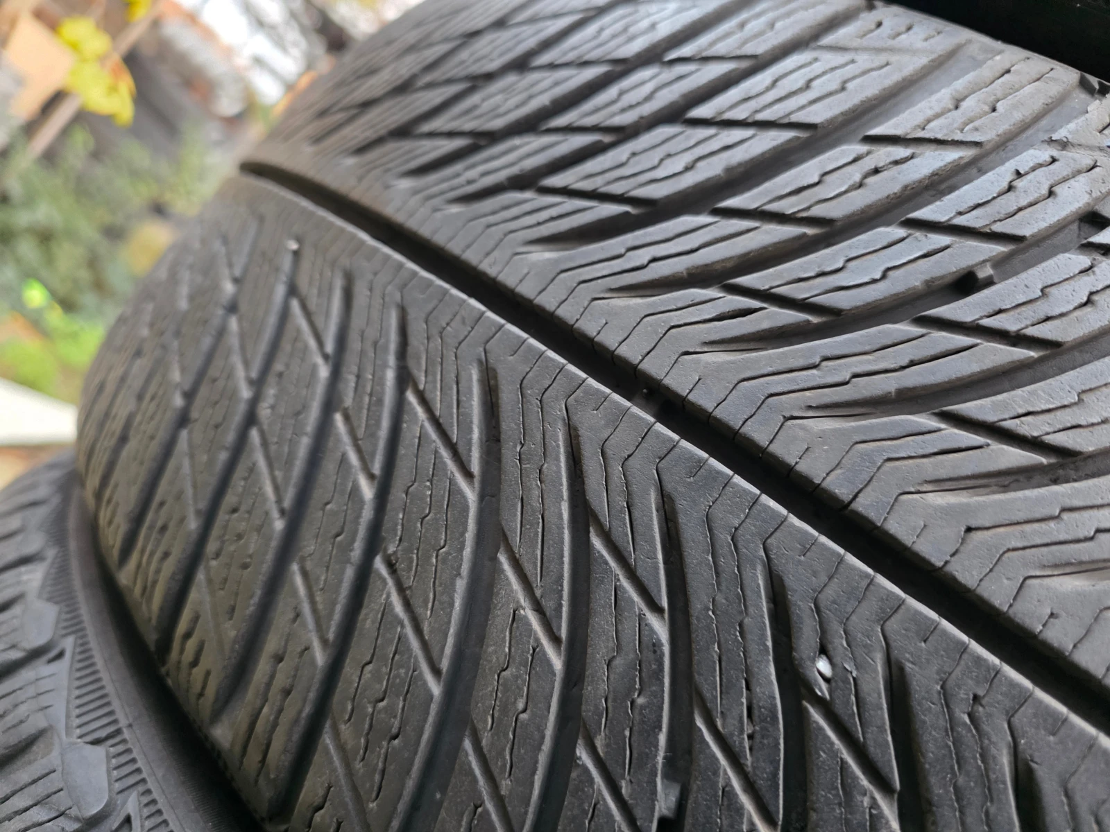 ���� 225/55R18 | Mobile.bg � ����������� 5