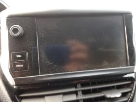 Peugeot 2008 1.2i, снимка 2