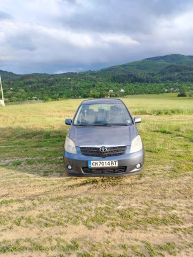 Toyota Corolla verso, снимка 3