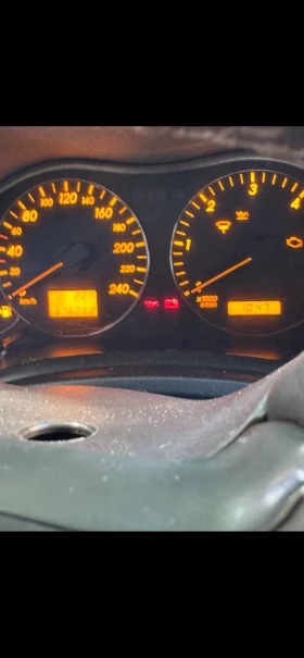 Toyota Avensis, снимка 6