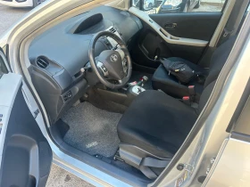 Обява за продажба на Toyota Yaris 1.3 бензин Автомат ~8 800 лв. - изображение 11