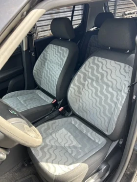 Обява за продажба на Skoda Fabia 1.2i ~4 500 лв. - изображение 4