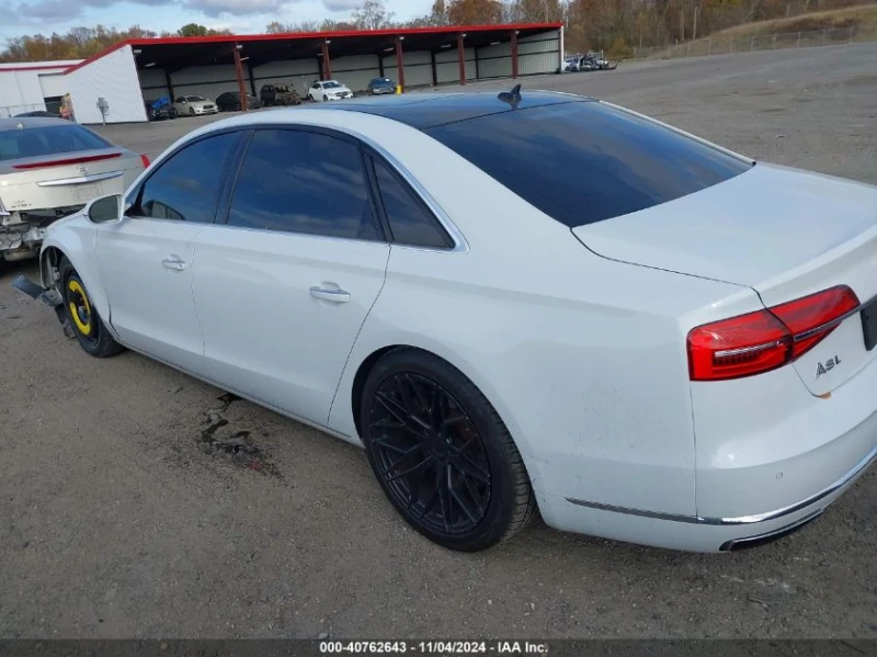 Audi A8 КРАЙНА ЦЕНА 25000ЛВ ДО СОФИЯ, снимка 7 - Автомобили и джипове - 48486648