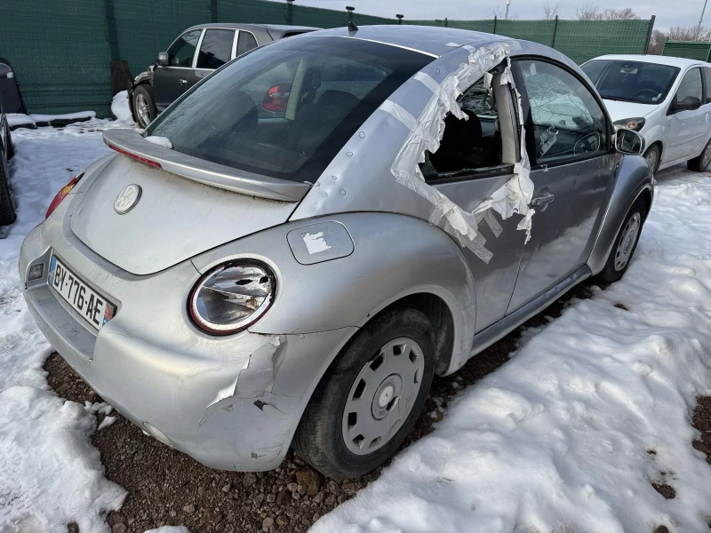 VW Beetle 1.6, снимка 2 - Автомобили и джипове - 48716941