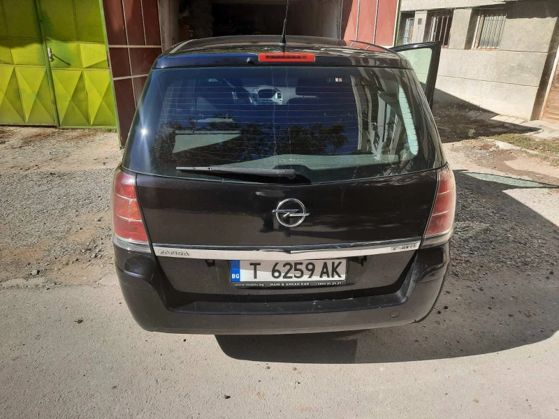 Opel Zafira, снимка 7 - Автомобили и джипове - 48846557