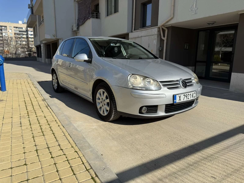 VW Golf 1.6i, снимка 1 - Автомобили и джипове - 49082778