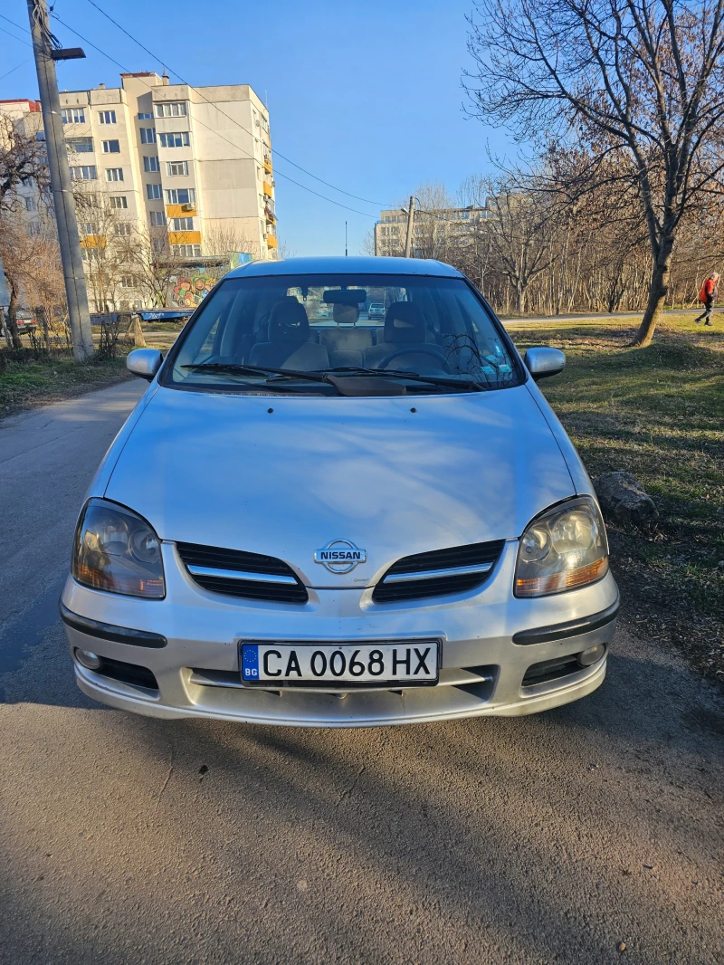 Nissan Almera tino Газ инжекцион, снимка 1 - Автомобили и джипове - 49477665