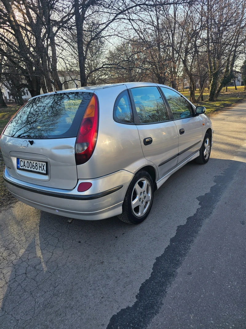 Nissan Almera tino Газ инжекцион, снимка 2 - Автомобили и джипове - 49477665