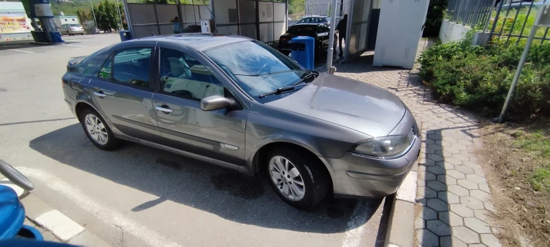 Renault Laguna, снимка 4 - Автомобили и джипове - 51802866