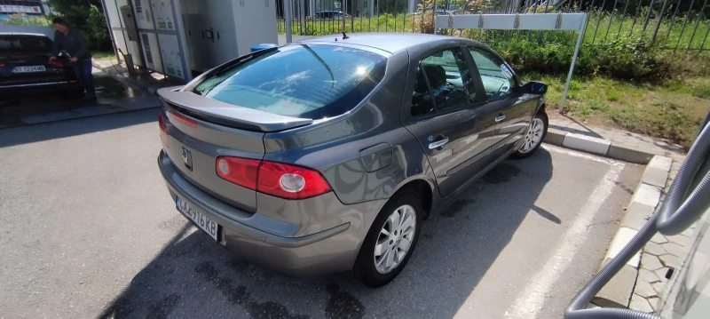 Renault Laguna, снимка 5 - Автомобили и джипове - 51802866
