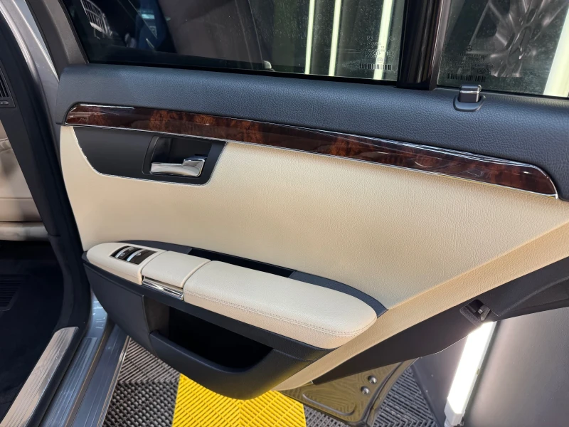 Mercedes-Benz S 350 ИЗКЛЮЧИТЕЛНО ЗАПАЗЕН САЛОН !!!, снимка 7 - Автомобили и джипове - 52284204