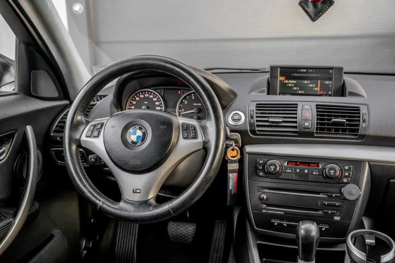 BMW 120 M PAKET FULL MAX , снимка 9 - Автомобили и джипове - 52618897