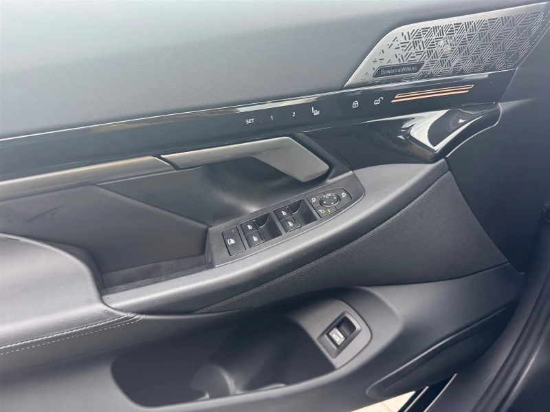 BMW 540 d xDrive Touring, снимка 15 - Автомобили и джипове - 52648102