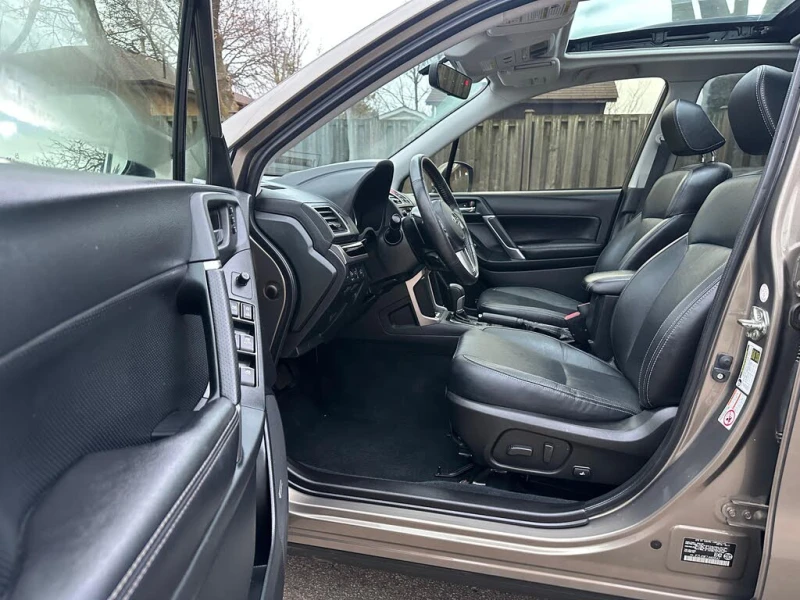 Subaru Forester 2.5i Touring * CARFAX* * АвтоКредит* * ЦЕНА ДО БГ*, снимка 10 - Автомобили и джипове - 52793971