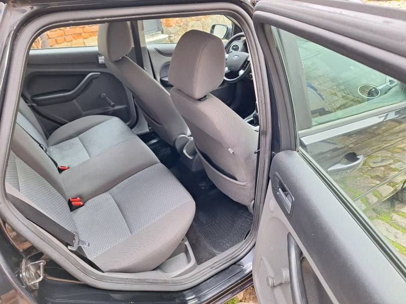 Ford Focus 1.6 tdci , снимка 9 - Автомобили и джипове - 53281864