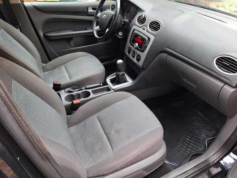 Ford Focus 1.6 tdci , снимка 16 - Автомобили и джипове - 53281864