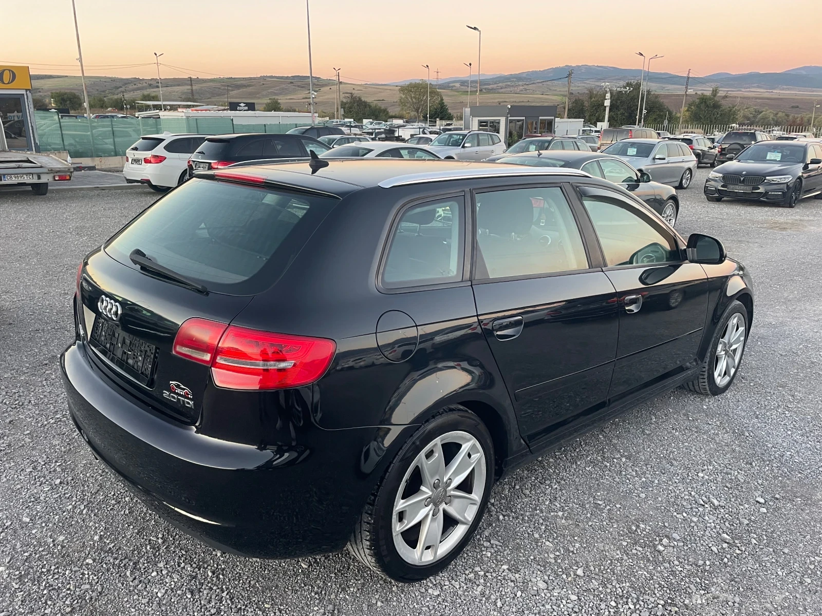 Audi A3 2.0TDI SPORTBACK NAVI ПОДГРЕВ 140КС - изображение 6