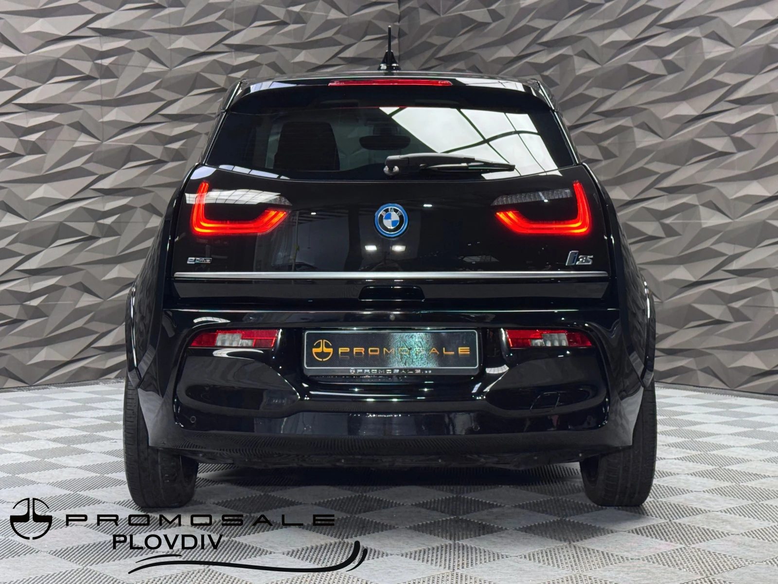 BMW i3 s 120Ah Подгрев* Камера - изображение 4