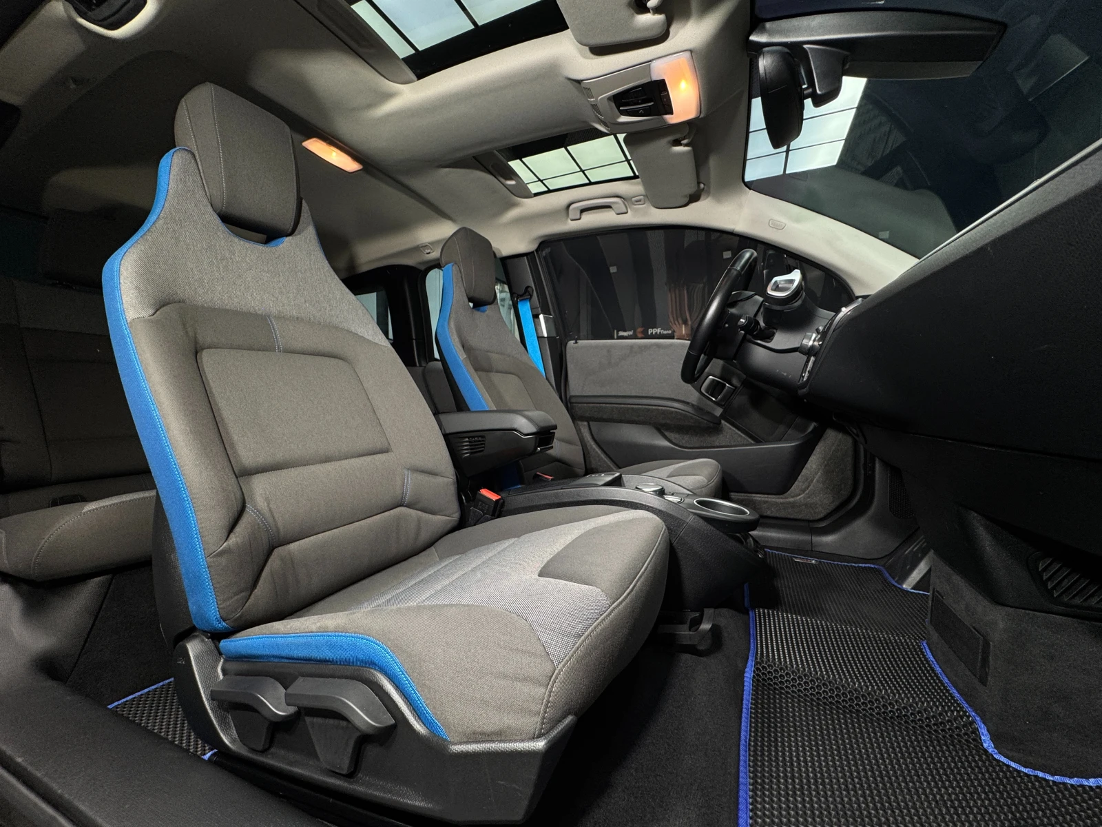 BMW i3 s 120Ah Подгрев* Камера - изображение 10