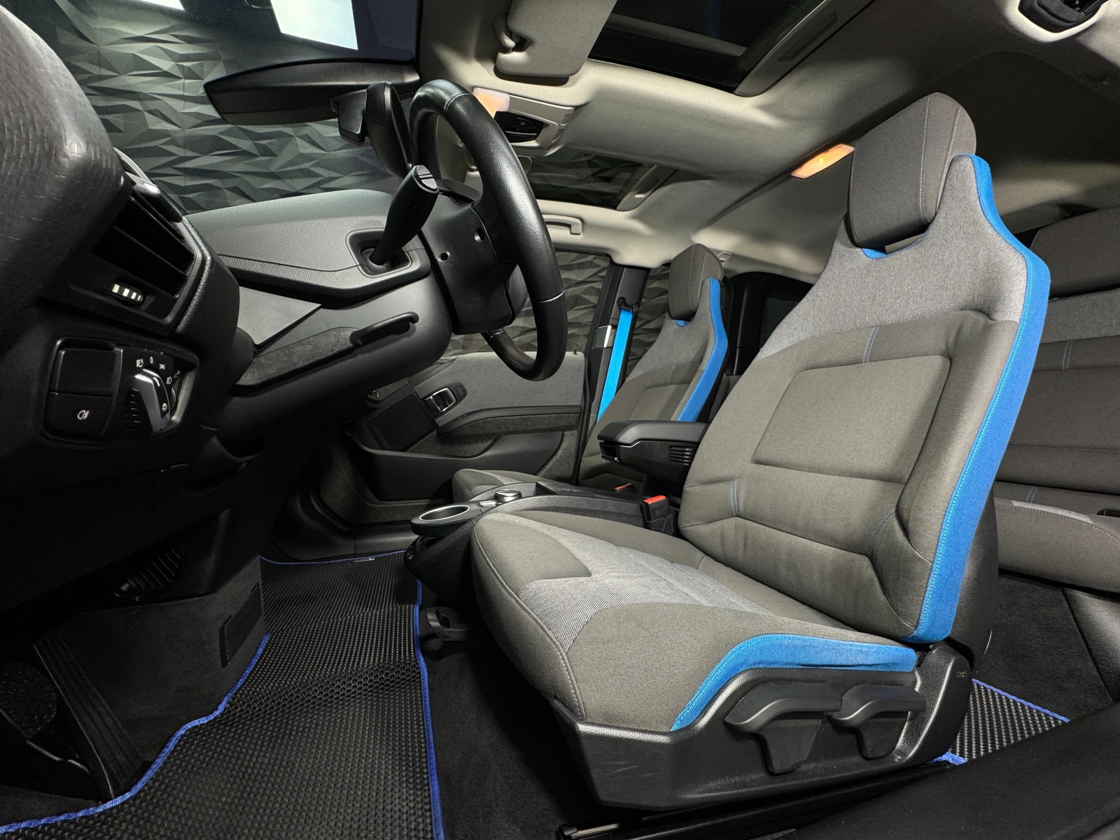 BMW i3 s 120Ah Подгрев* Камера - изображение 7