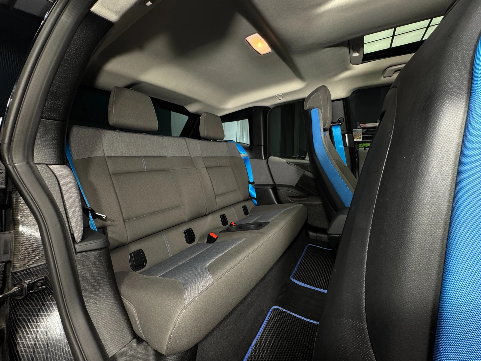 BMW i3 s 120Ah Подгрев* Камера - изображение 9