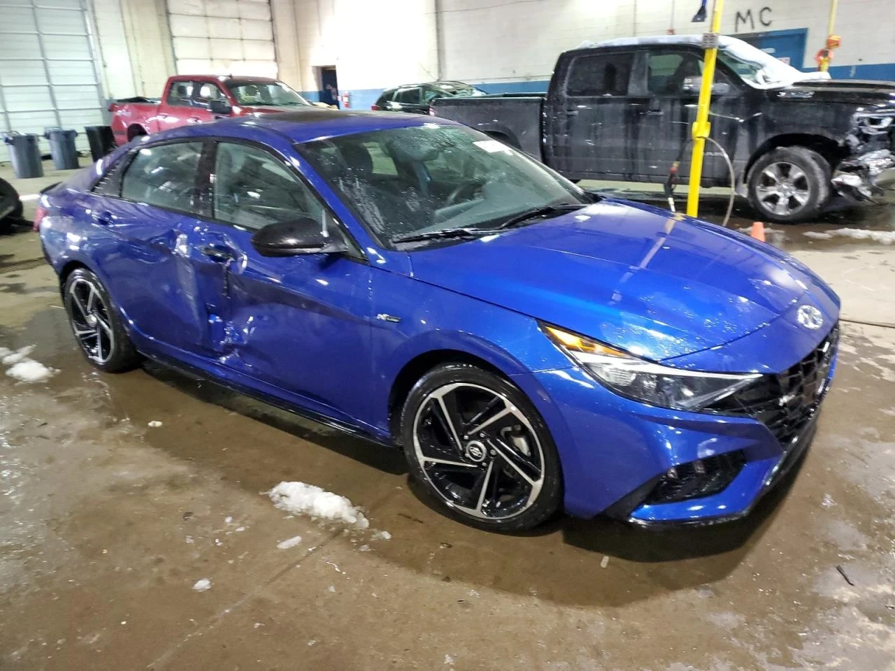 Hyundai Elantra  - изображение 3