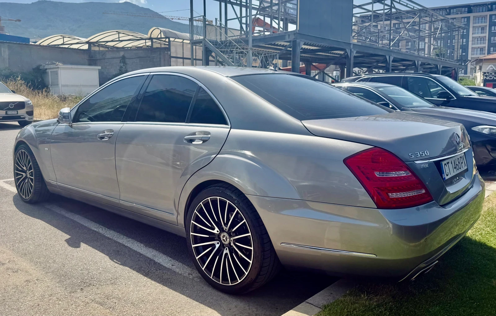 Mercedes-Benz S 350 ИЗКЛЮЧИТЕЛНО ЗАПАЗЕН САЛОН !!! - изображение 4