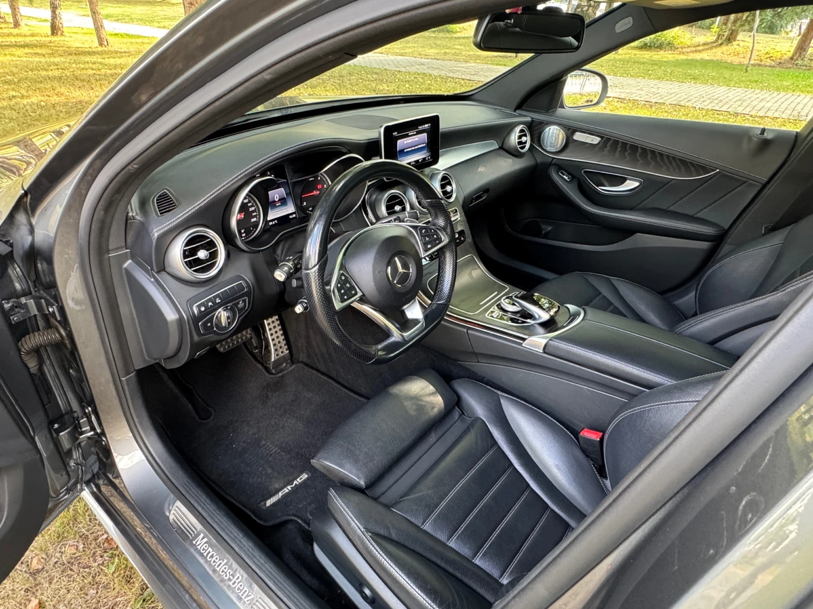 Mercedes-Benz C 250 AMG / 4 Matic / 204 cc/  Burmester  - изображение 8