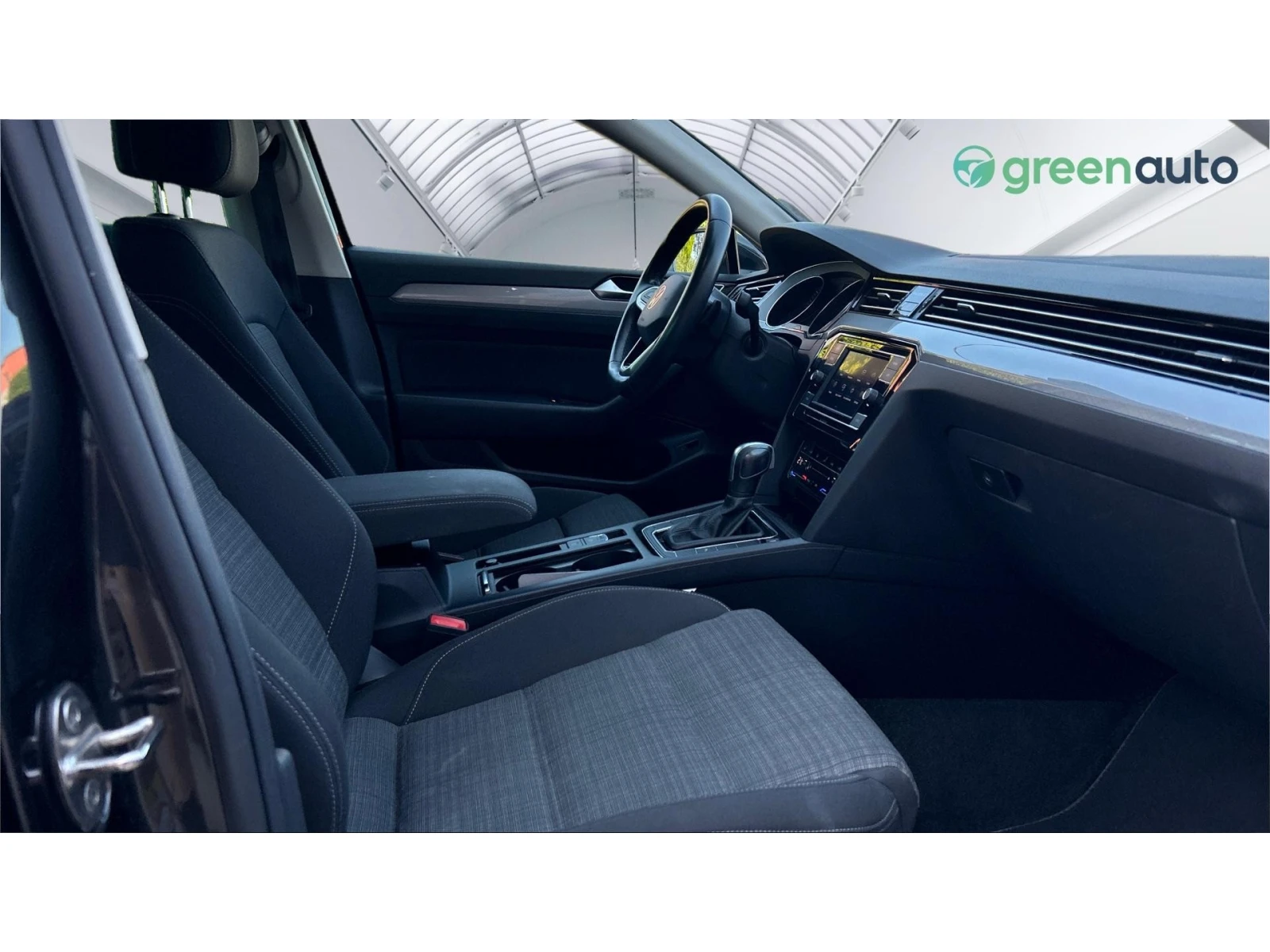 VW Passat 2.0 TDi DSG SCR Business,    575  | Mobile.bg   7