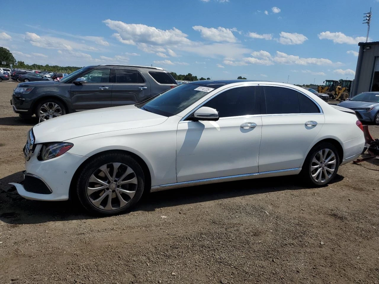 Mercedes-Benz E 300 4MATIC/BURMESTER//   | Mobile.bg   1