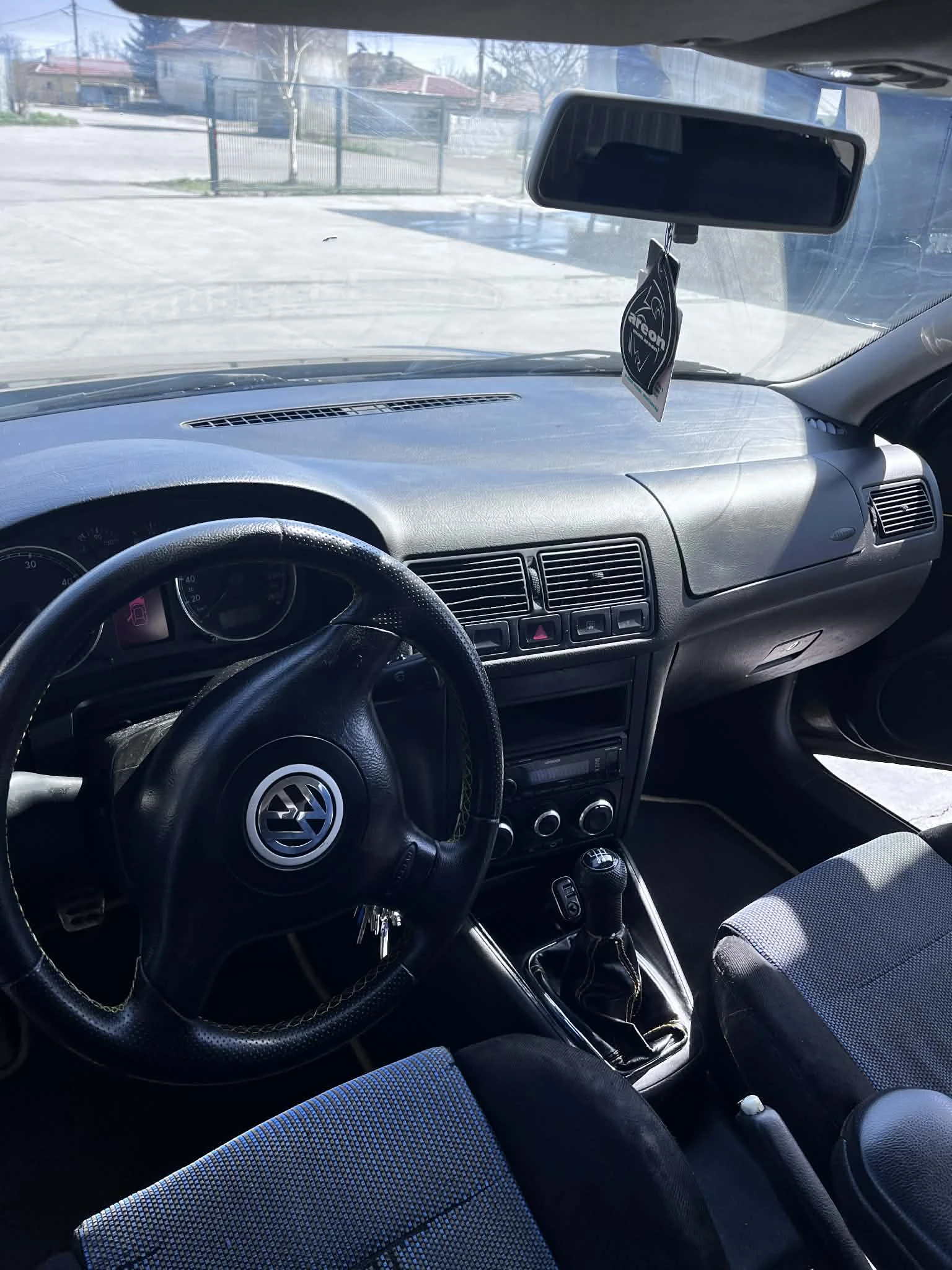 VW Golf, снимка 11 - Автомобили и джипове - 53782447