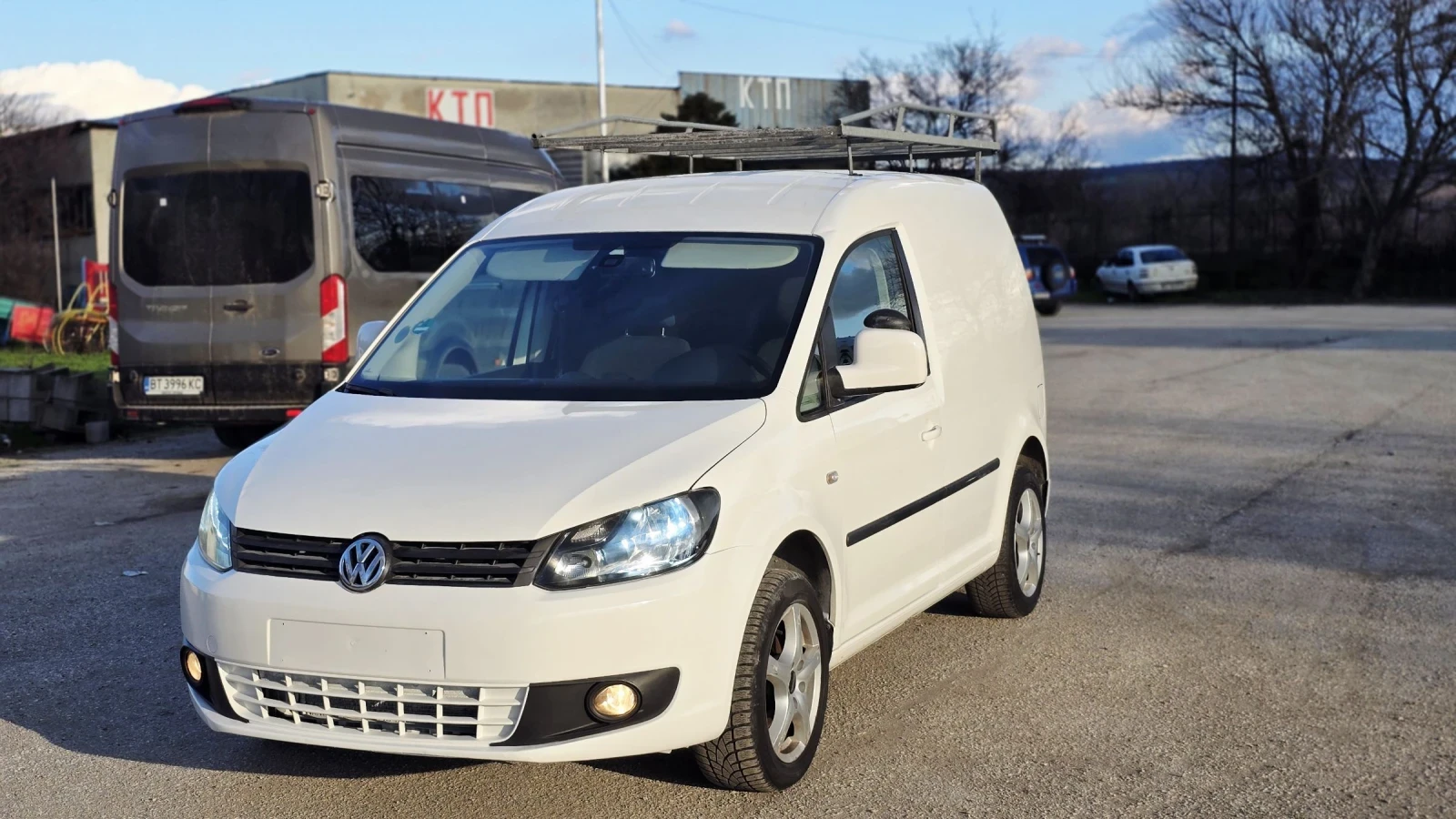 VW Caddy 1.6 TDI Товарен 2014г + Багажник 