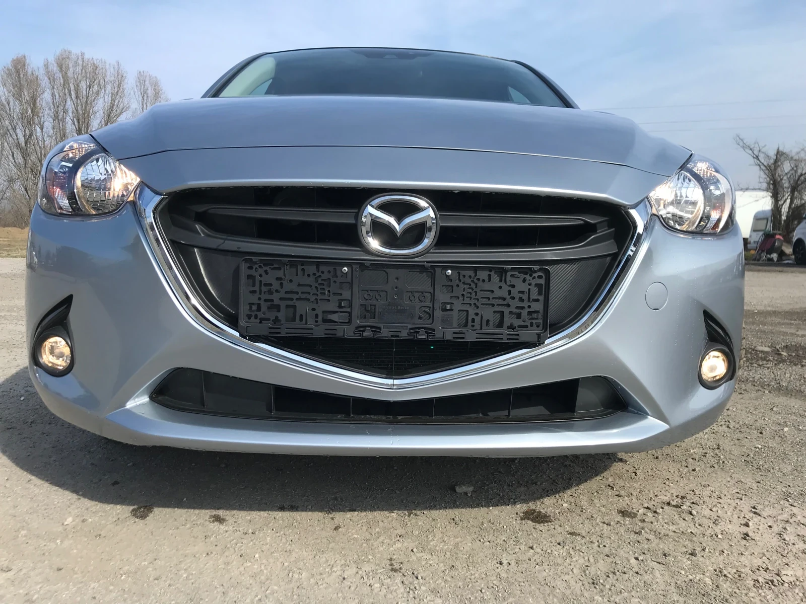 Mazda 2 1.5I avtomatik CH